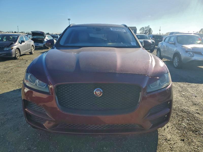 Фото 5 - JAGUAR F-PACE