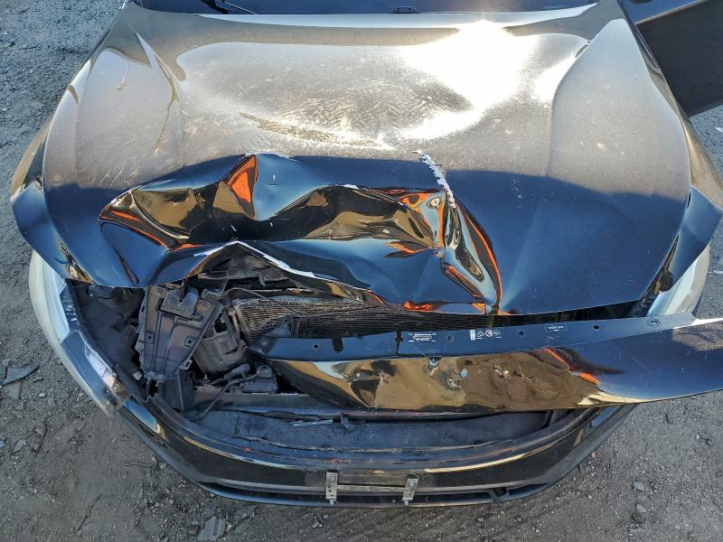 Фото 11 - VOLVO S60