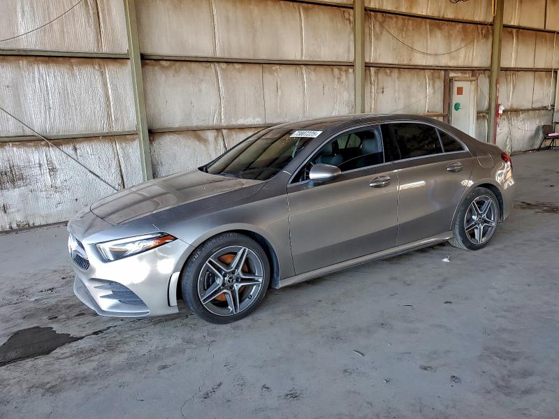 Фото 1 - MERCEDES-BENZ A-CLASS