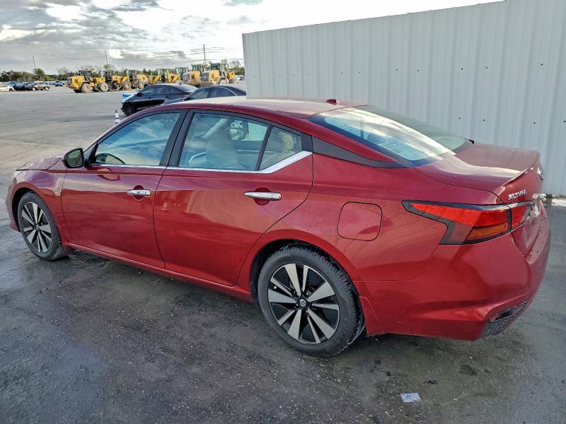 Фото 2 - NISSAN ALTIMA