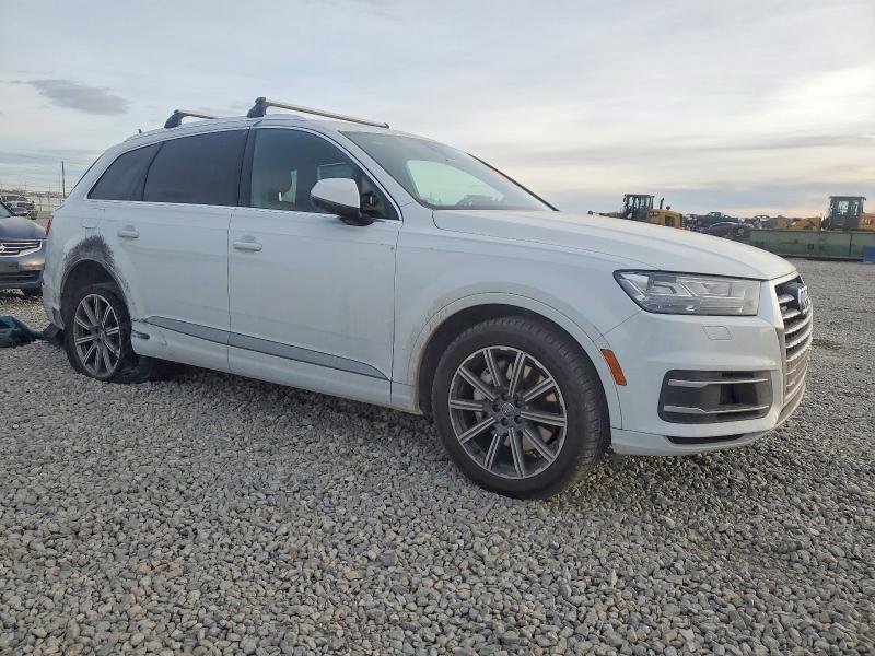 Фото 4 - AUDI Q7