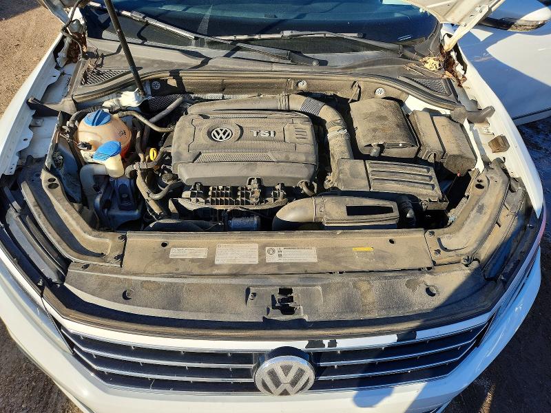 Фото 11 - VOLKSWAGEN PASSAT