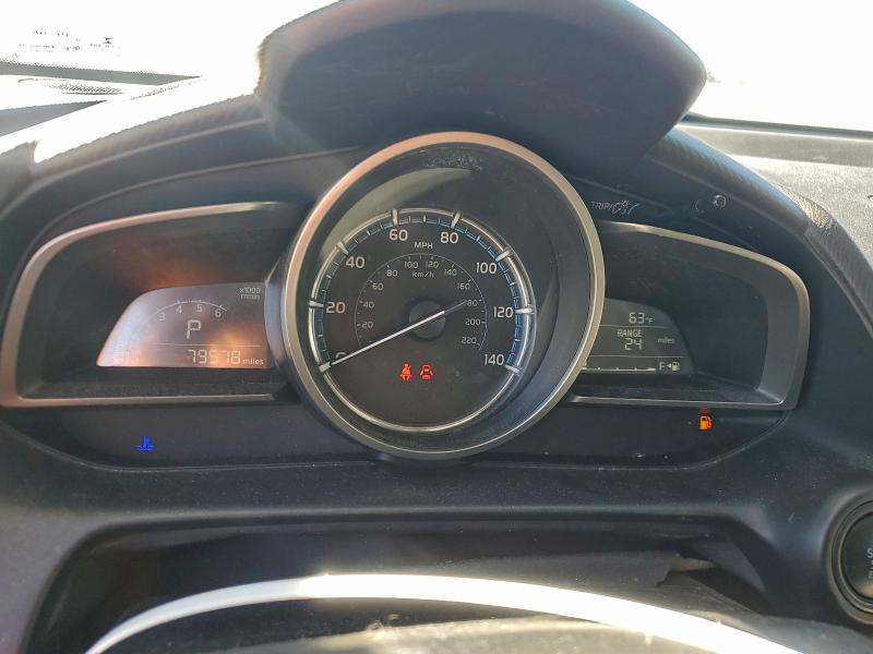 Фото 9 - TOYOTA YARIS