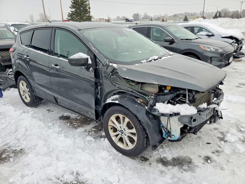 Фото 4 - FORD ESCAPE