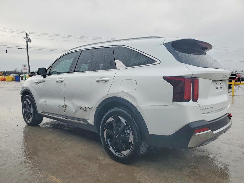 Фото 2 - KIA SORENTO