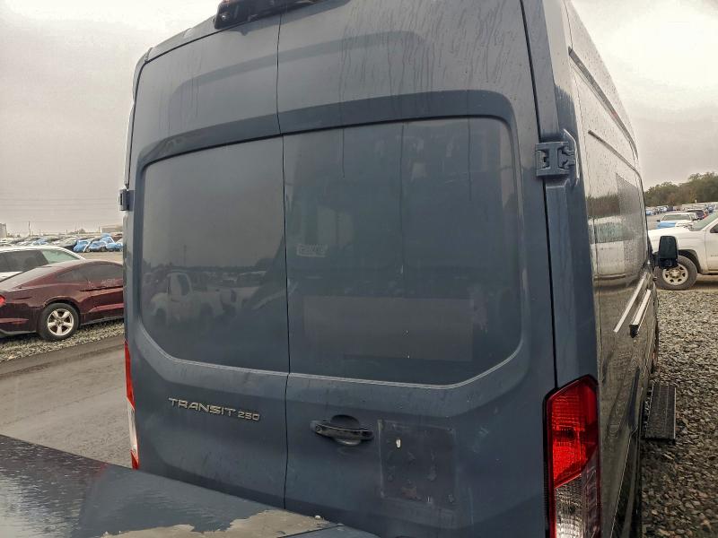 Фото 6 - FORD TRANSIT