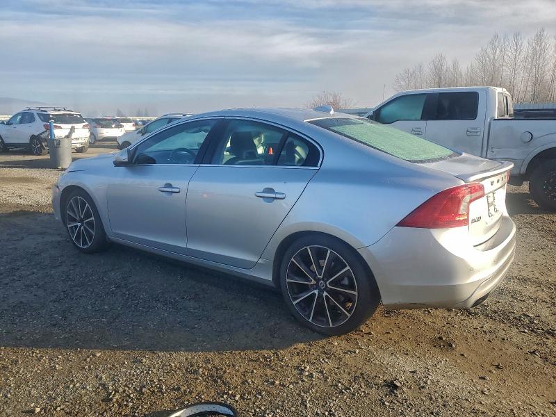 Фото 2 - VOLVO S60