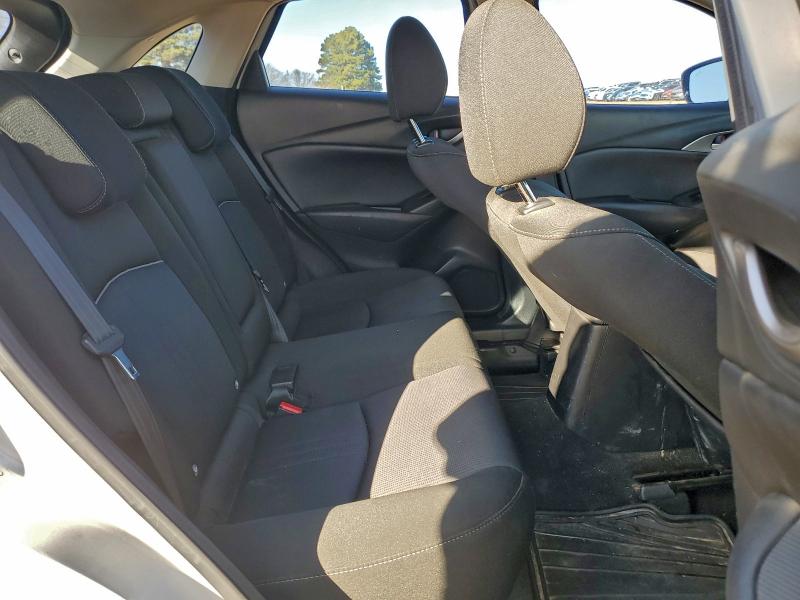 Фото 10 - MAZDA CX-3