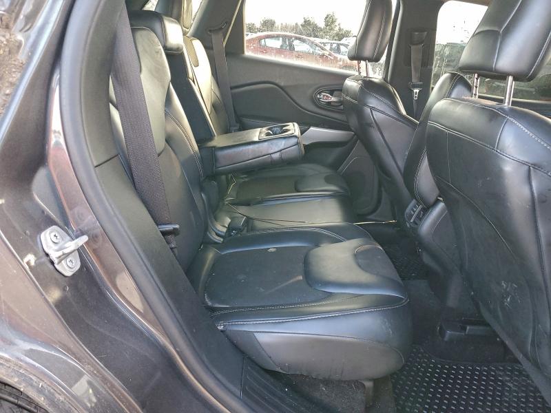 Фото 11 - JEEP GRAND CHER