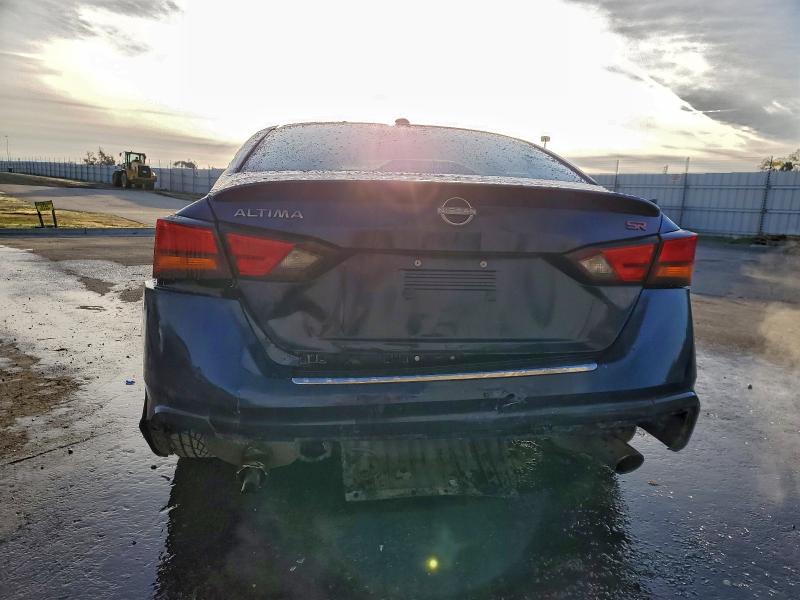 Фото 6 - NISSAN ALTIMA