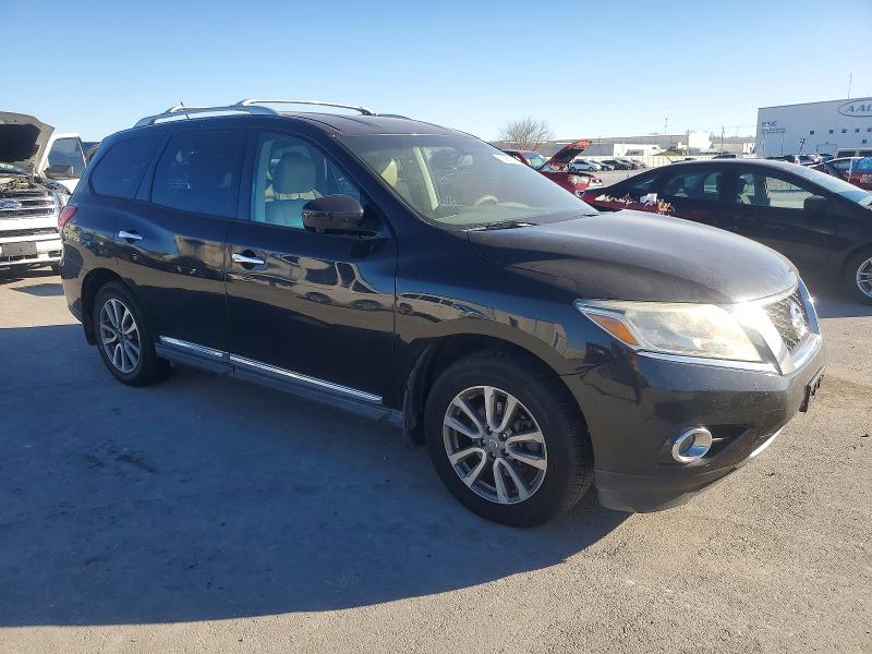 Фото 4 - NISSAN PATHFINDER