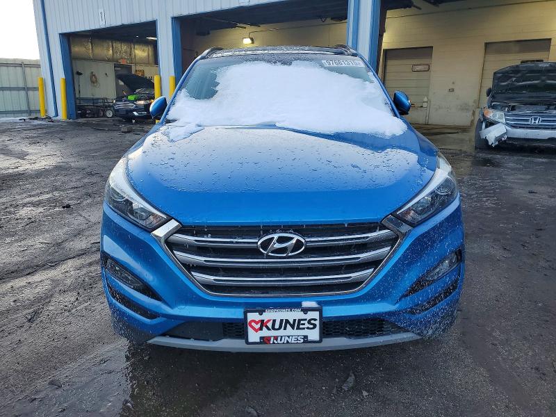 Фото 5 - HYUNDAI TUCSON