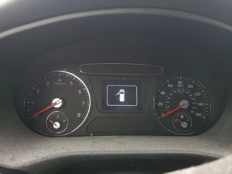 Фото 9 - KIA SORENTO