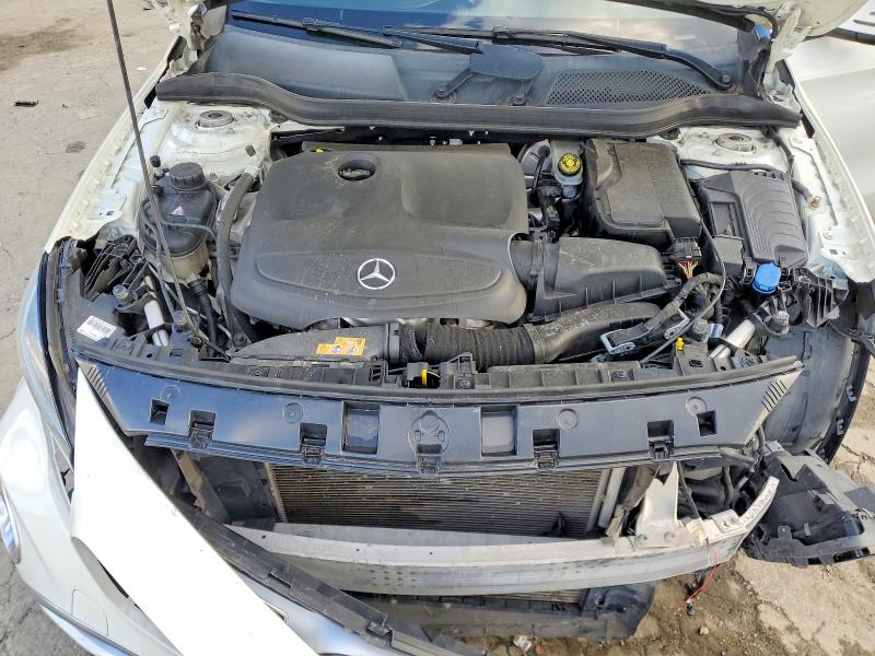 Фото 12 - MERCEDES-BENZ GLA-CLASS