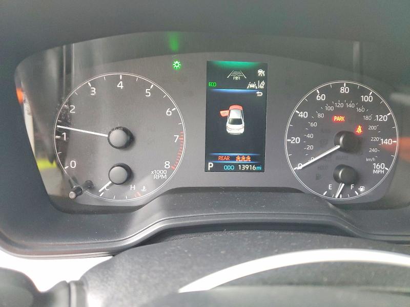 Фото 9 - TOYOTA COROLLA