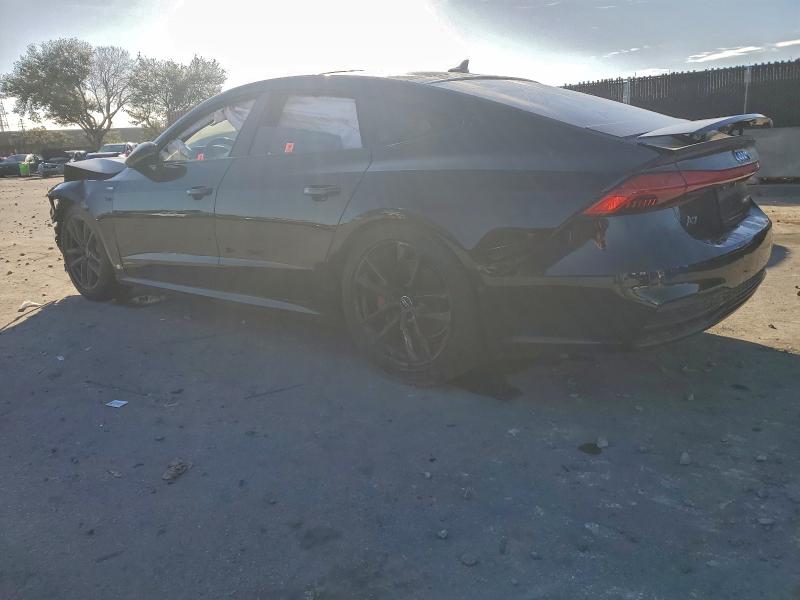 Фото 2 - AUDI A7