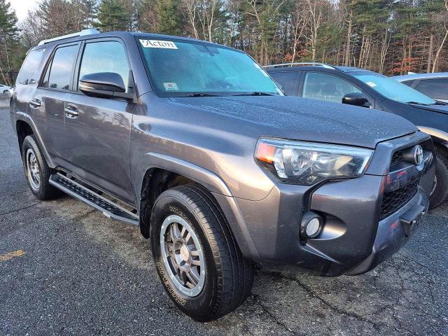 Фото 1 - TOYOTA 4RUNNER