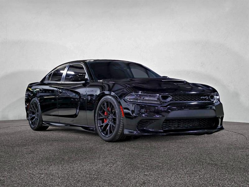 Фото 1 - DODGE CHARGER