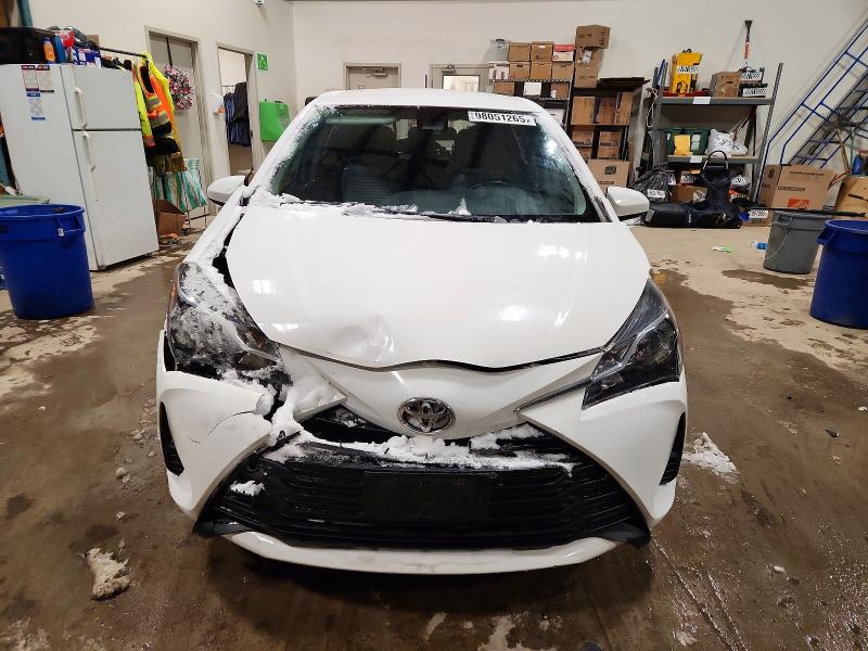 Фото 5 - TOYOTA YARIS