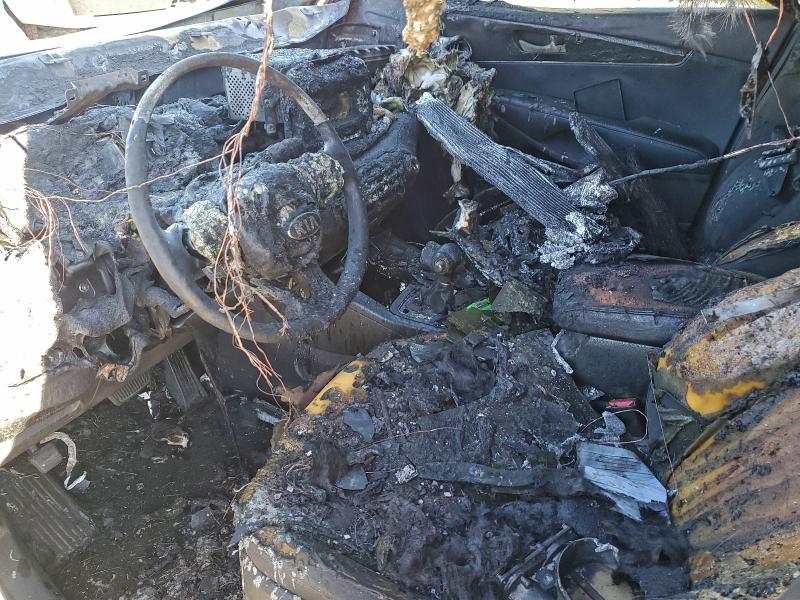 Фото 8 - KIA SORENTO