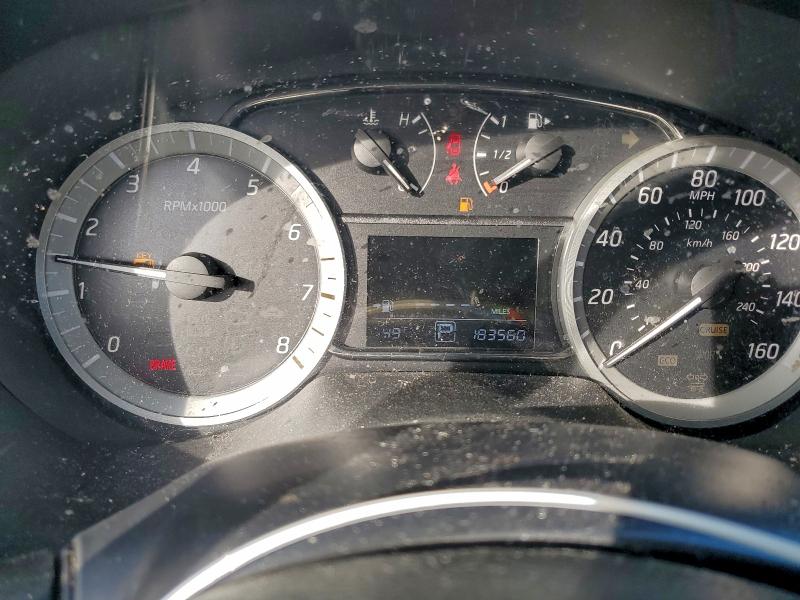 Фото 9 - NISSAN SENTRA