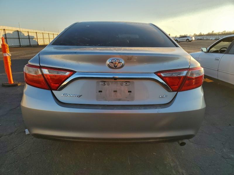 Фото 6 - TOYOTA CAMRY