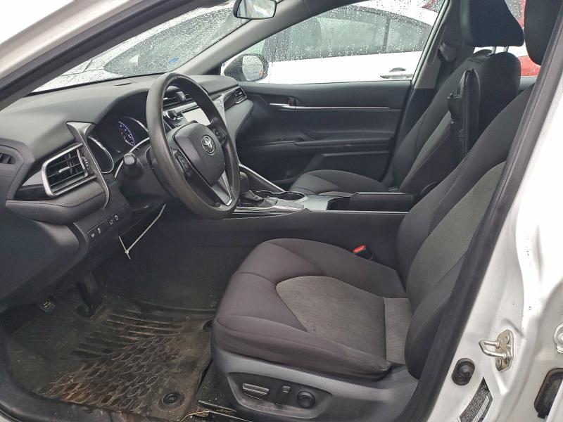 Фото 7 - TOYOTA CAMRY