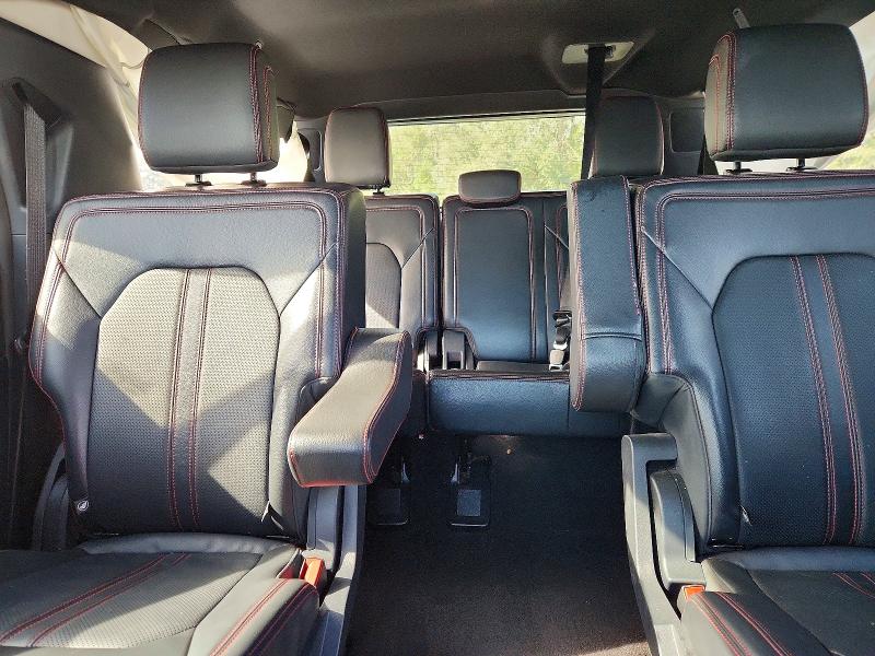 Фото 10 - FORD EXPEDITION