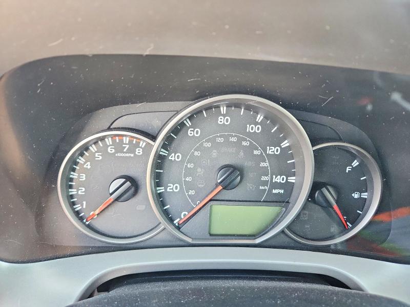 Фото 9 - TOYOTA RAV4