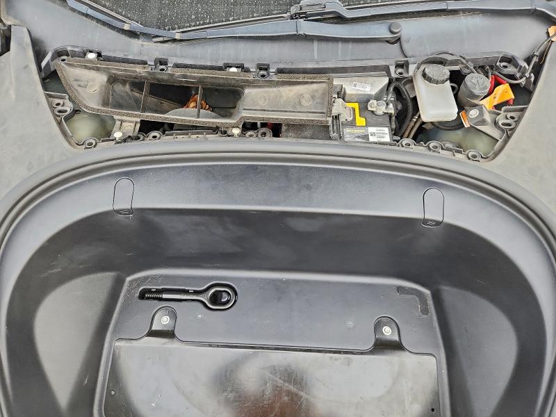 Фото 11 - TESLA MODEL 3