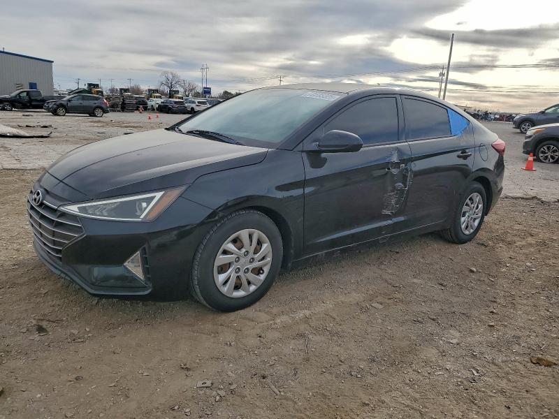 Фото 1 - HYUNDAI ELANTRA