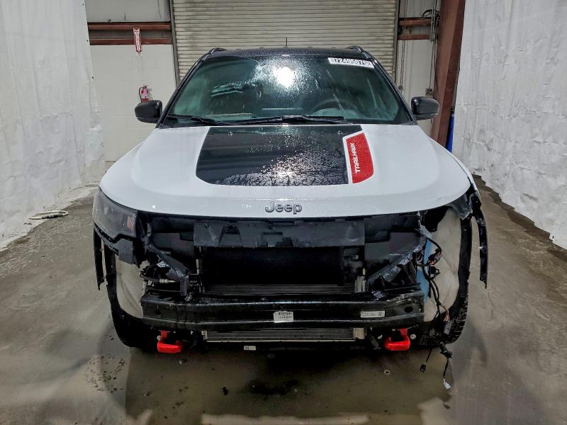 Фото 5 - JEEP COMPASS