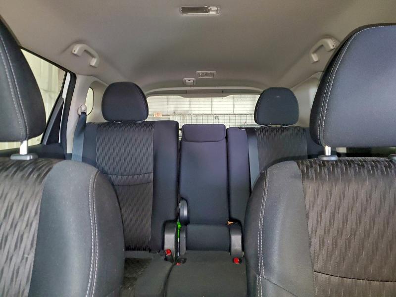 Фото 10 - NISSAN ROGUE