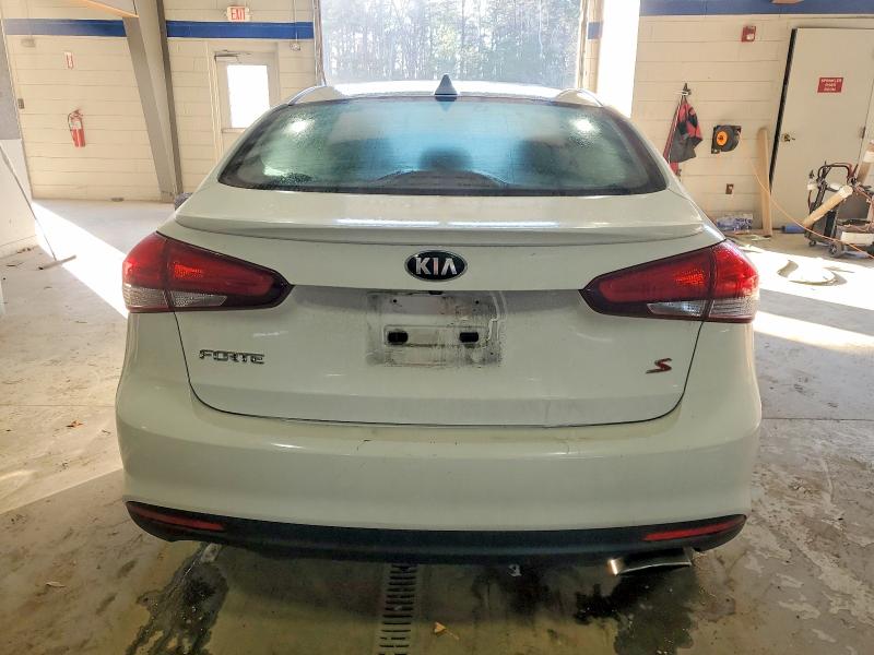 Фото 6 - KIA FORTE