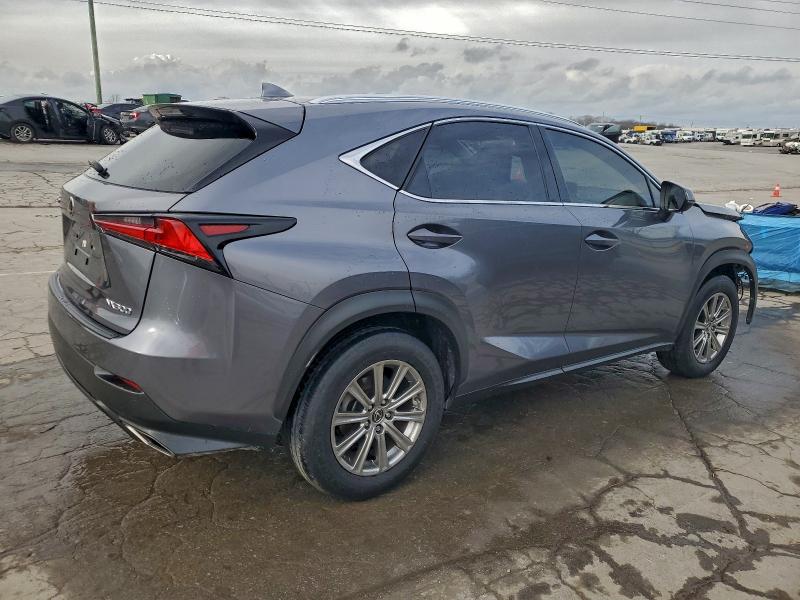 Фото 3 - LEXUS NX