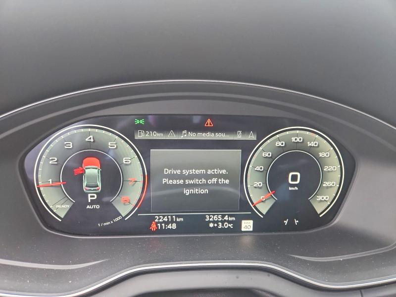 Фото 9 - AUDI Q5