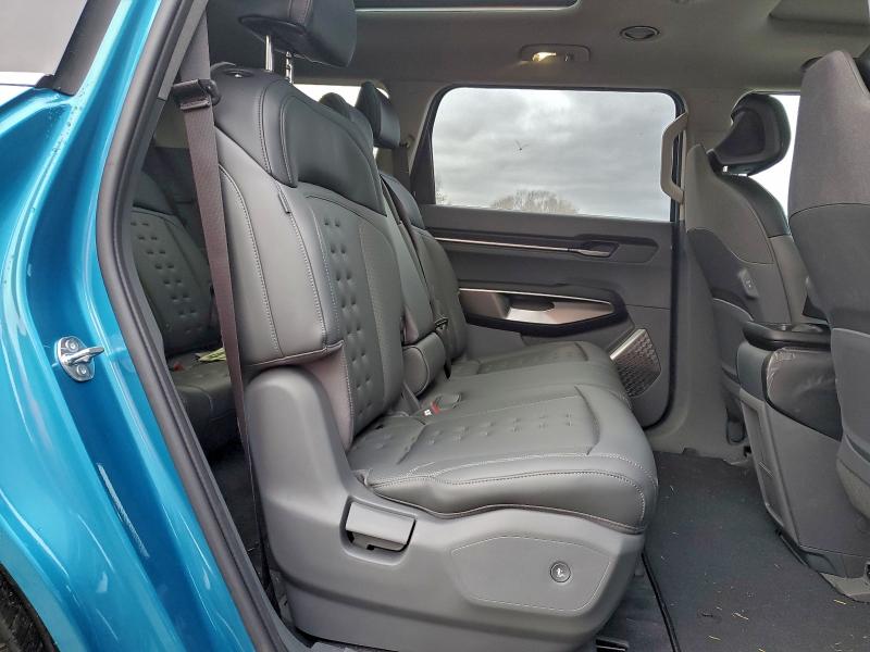 KIA EV9 WIND 2026 VIN 5XYAFFS51TG006757