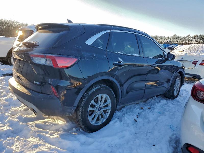 Фото 3 - FORD ESCAPE