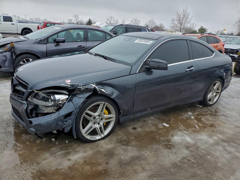 Фото 1 - MERCEDES-BENZ C-CLASS