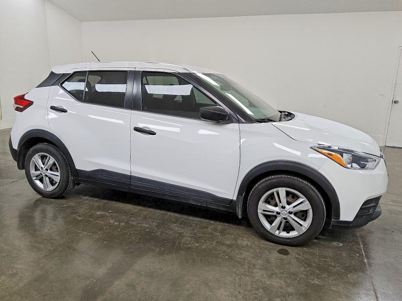 Фото 4 - NISSAN KICKS