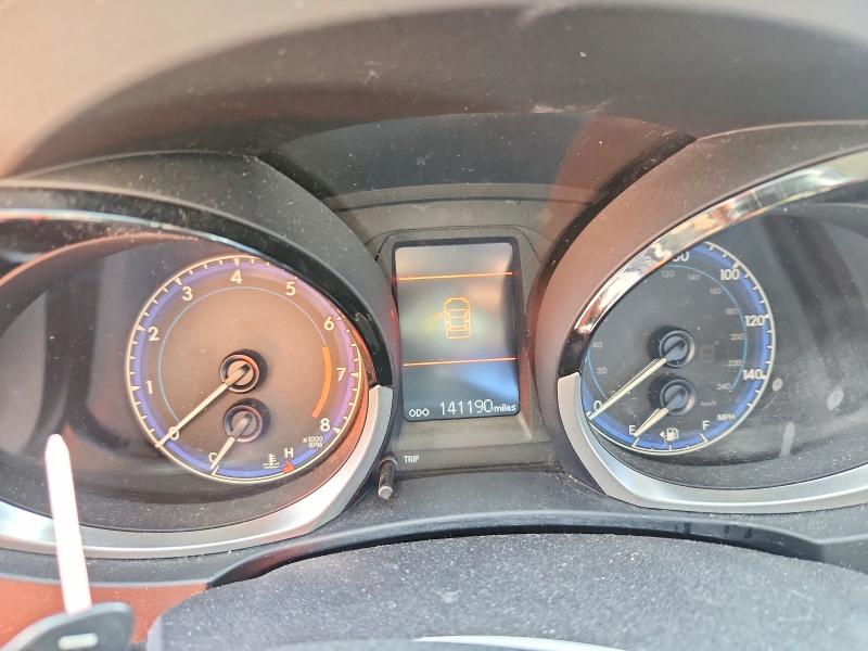 Фото 9 - TOYOTA COROLLA