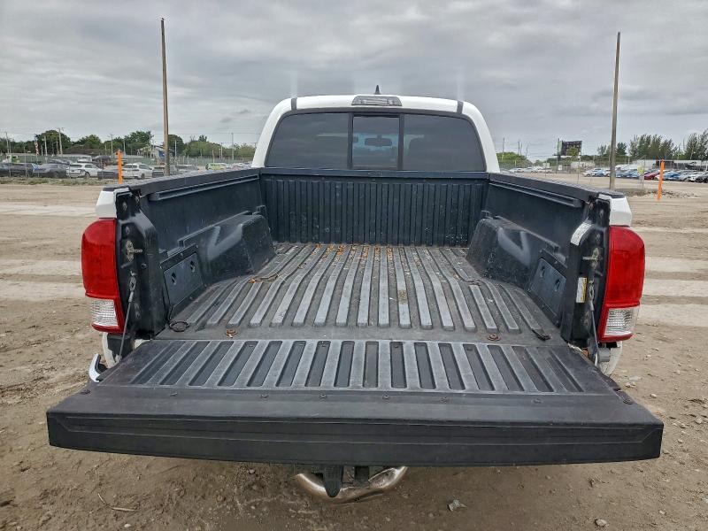 Фото 6 - TOYOTA TACOMA