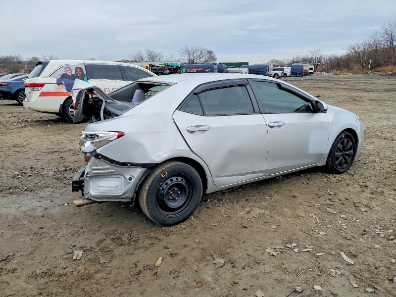 Фото 3 - TOYOTA COROLLA