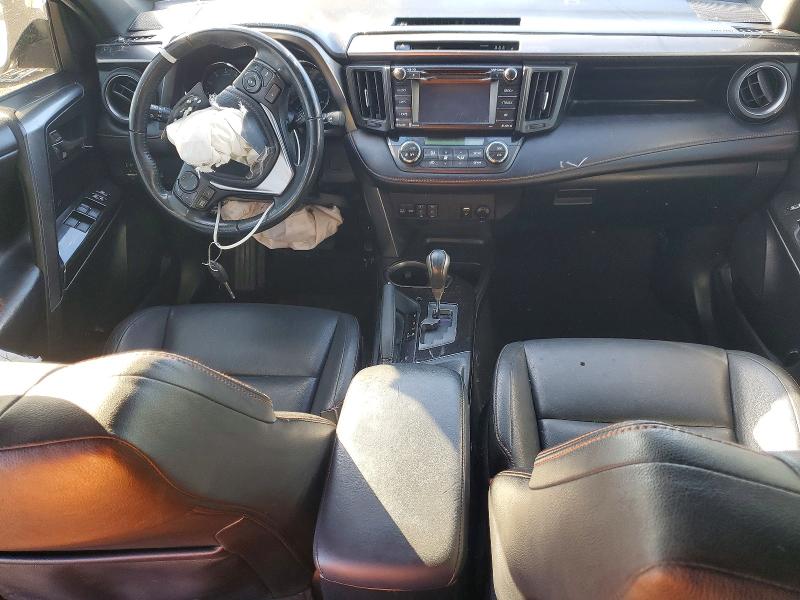 Фото 8 - TOYOTA RAV4