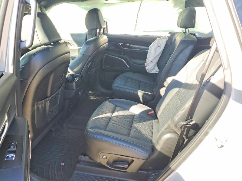 Фото 10 - KIA TELLURIDE