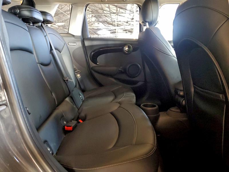 Фото 10 - MINI COOPER