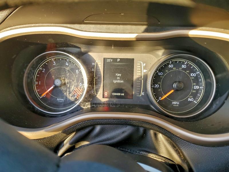 Фото 9 - JEEP GRAND CHER