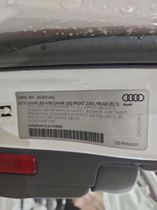 Фото 12 - AUDI A4