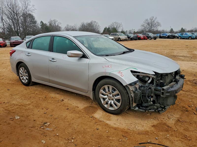 Фото 4 - NISSAN ALTIMA