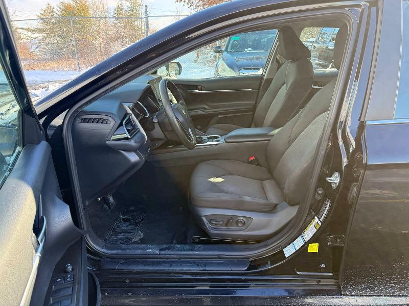 Фото 11 - TOYOTA CAMRY